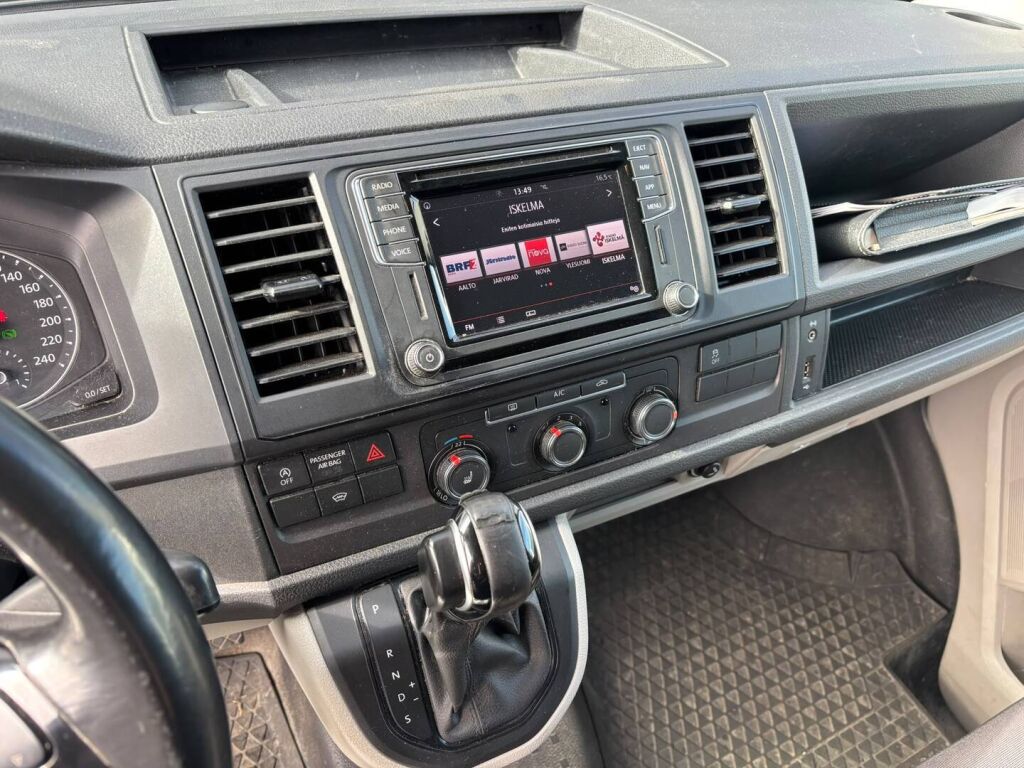 Volkswagen Transporter 2019 Valkoinen