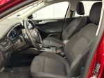 Ford Focus 2019 Punainen