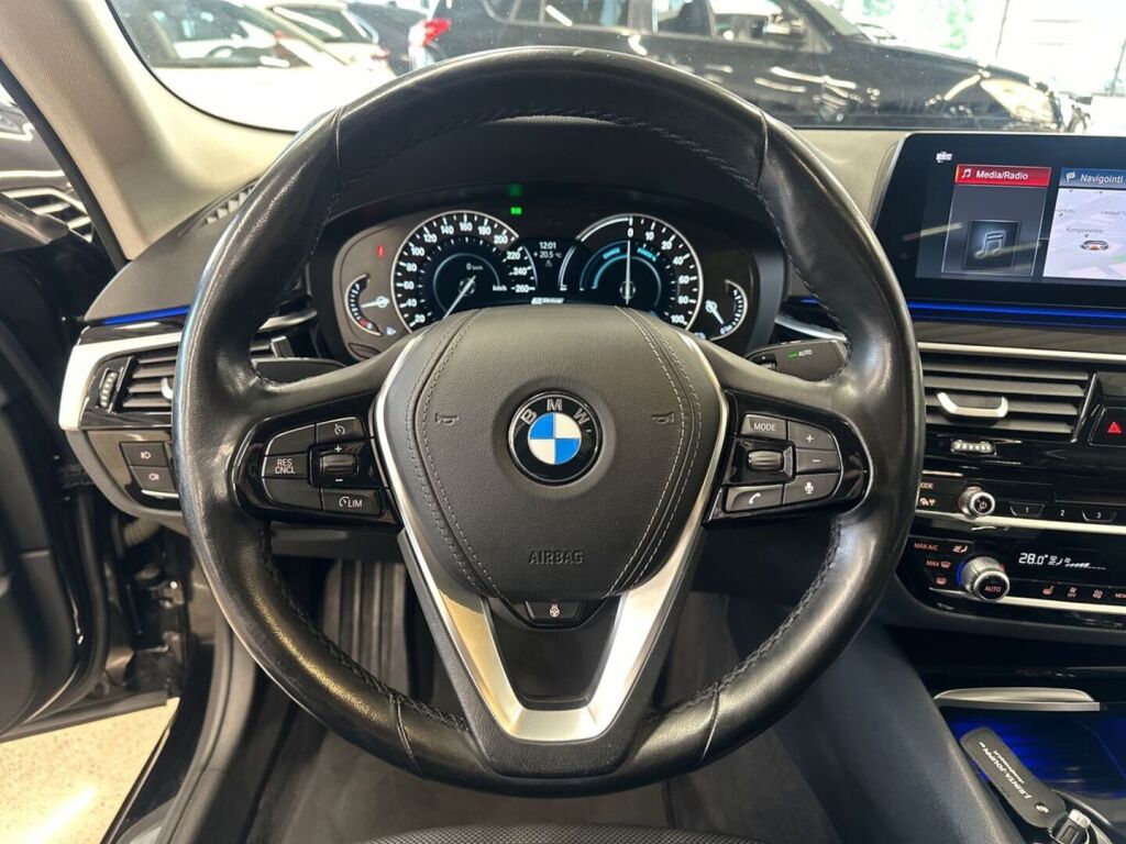 BMW 530 2019 Musta