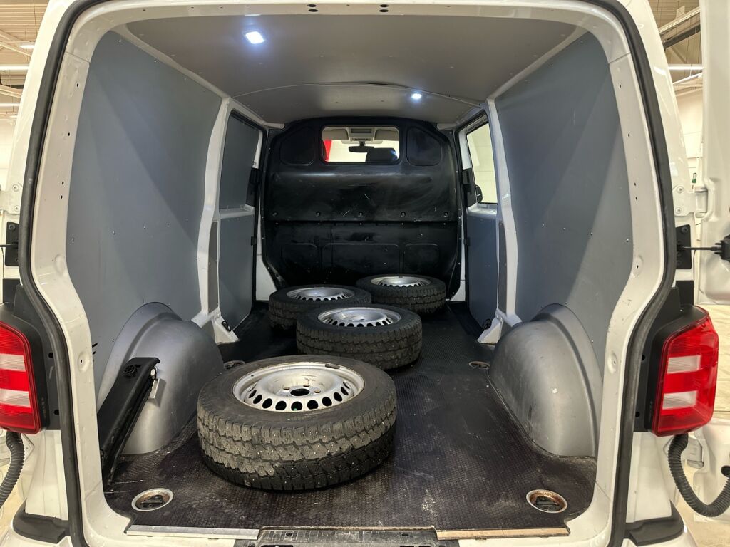 Volkswagen Transporter 2019 Valkoinen