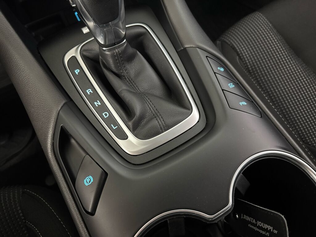 Ford Mondeo 2019 Valkoinen