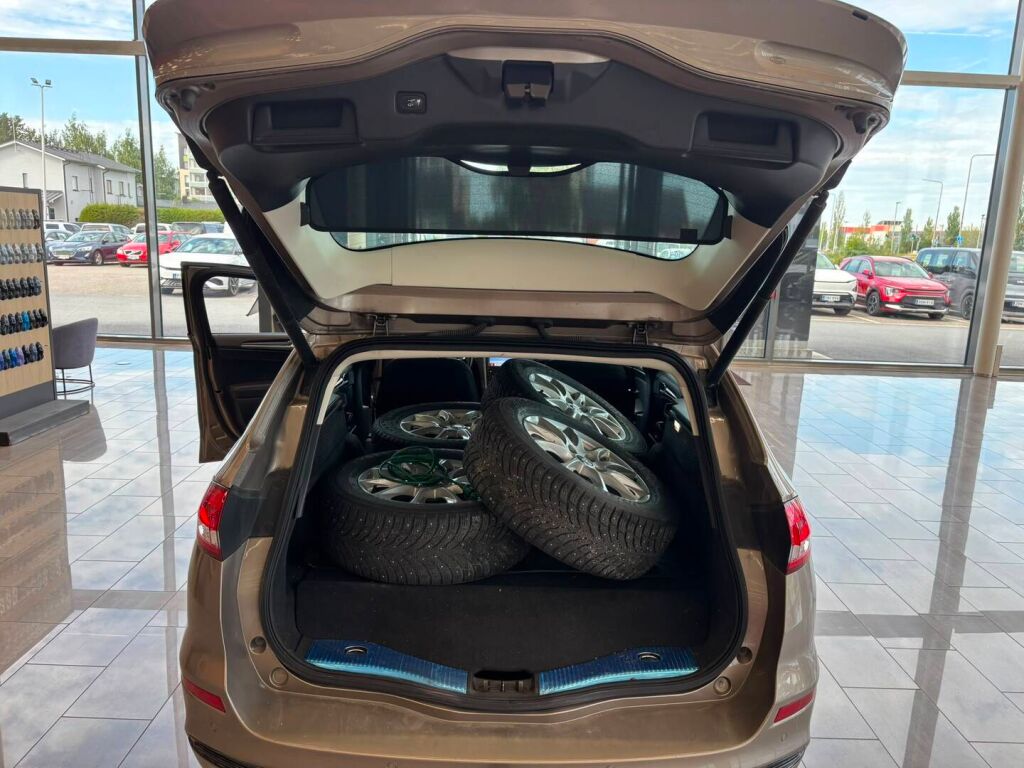 Ford Mondeo 2019 Harmaa