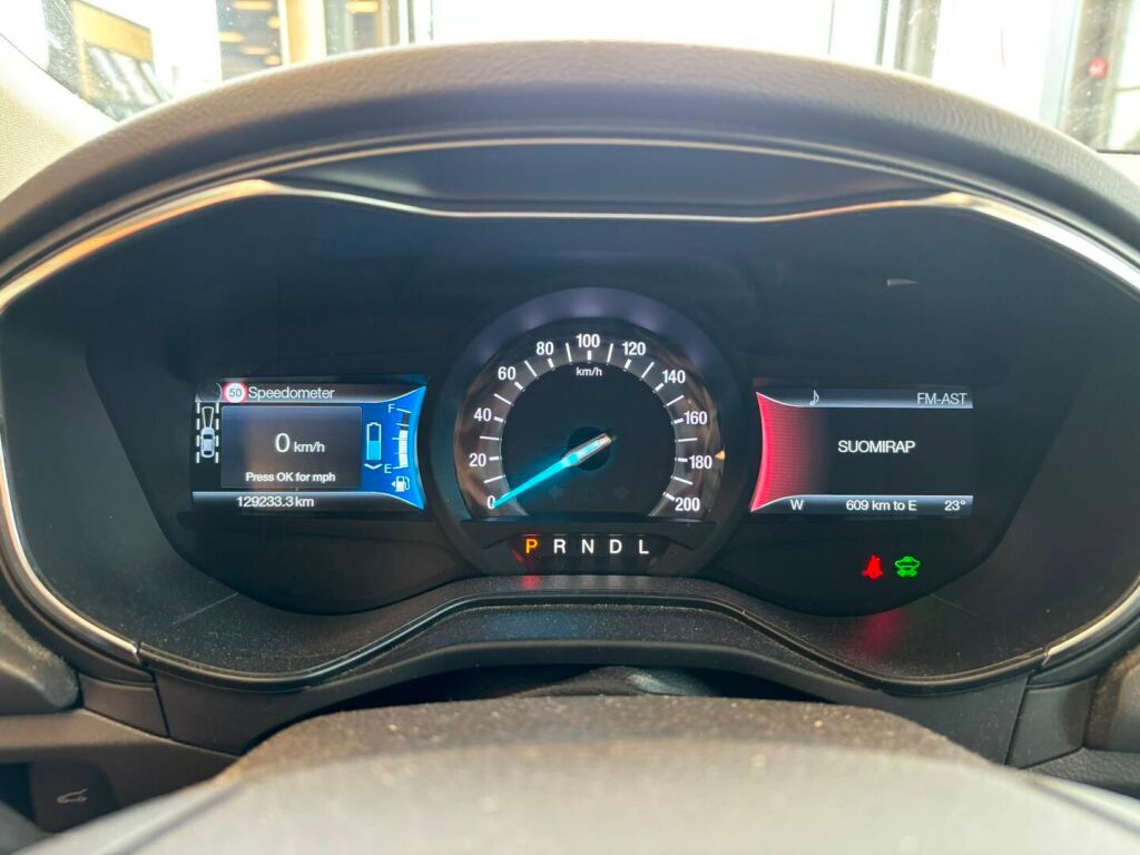 Ford Mondeo 2019 Harmaa