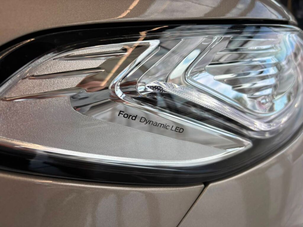 Ford Mondeo 2019 Harmaa