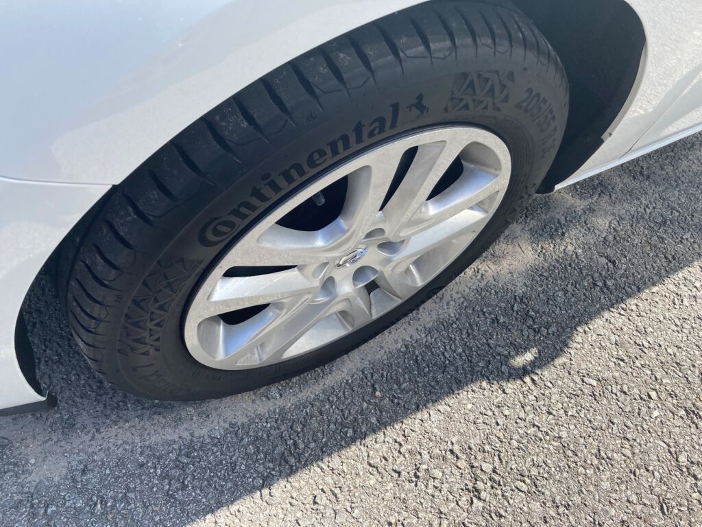 Opel Astra 2019 Valkoinen