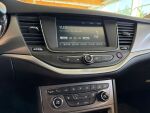Opel Astra 2019 Valkoinen