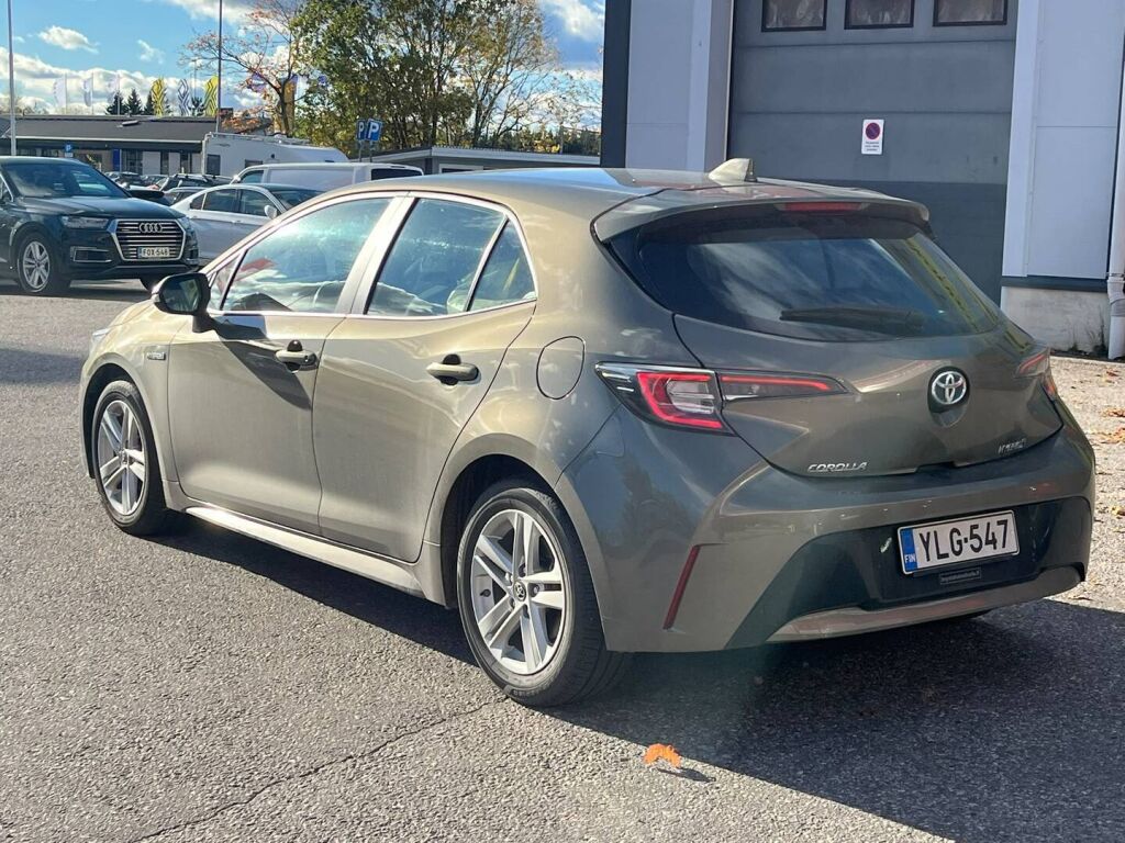 Toyota Corolla 2019 Ruskea (beige)