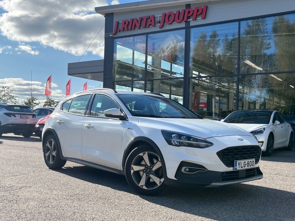 Ford Focus 2020 Valkoinen