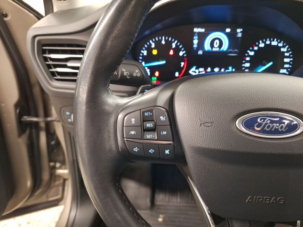 Ford Focus 2019 Harmaa