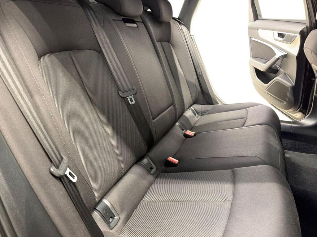 Audi A6 2019 Musta