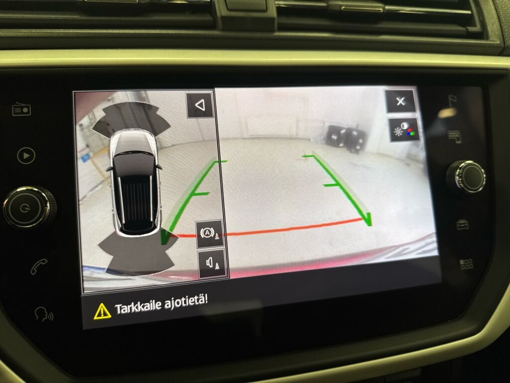 Seat Arona 2019 Punainen