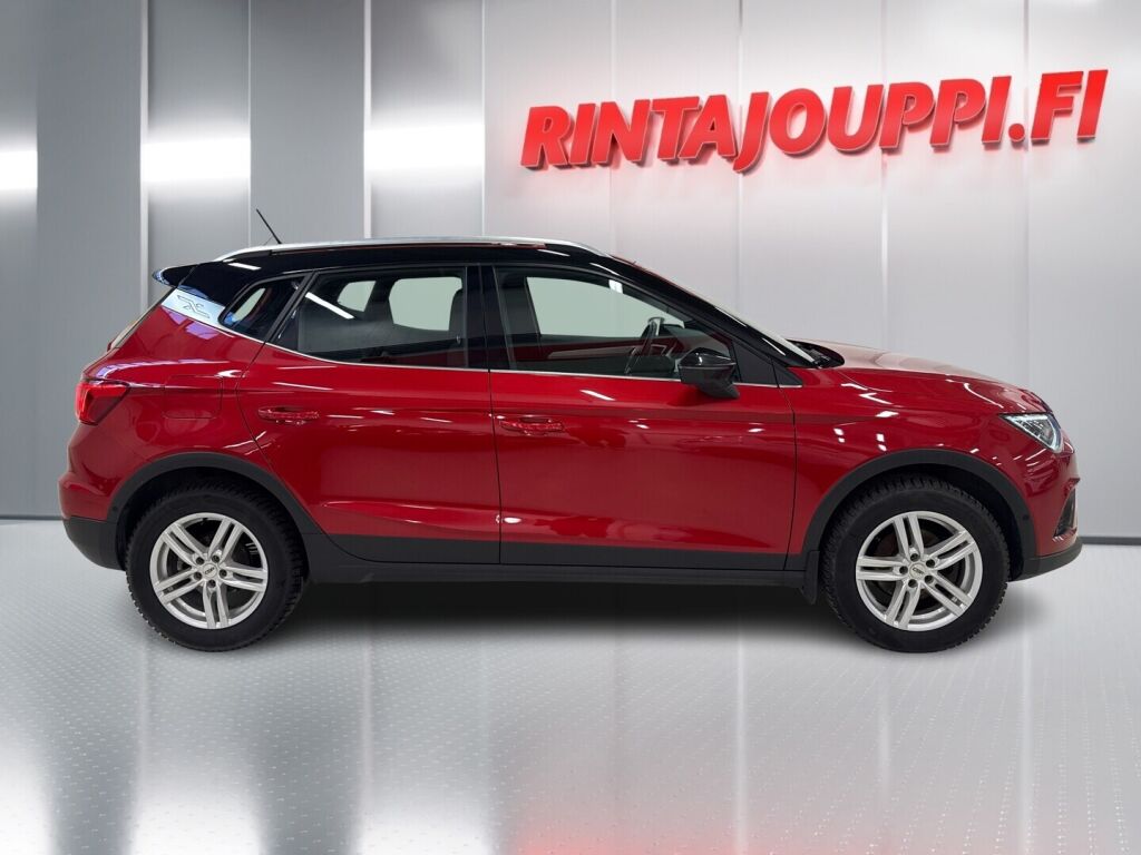 Seat Arona 2019 Punainen