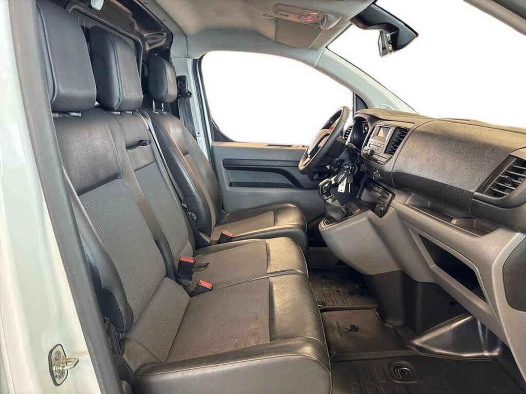 Peugeot Expert 2019 Valkoinen