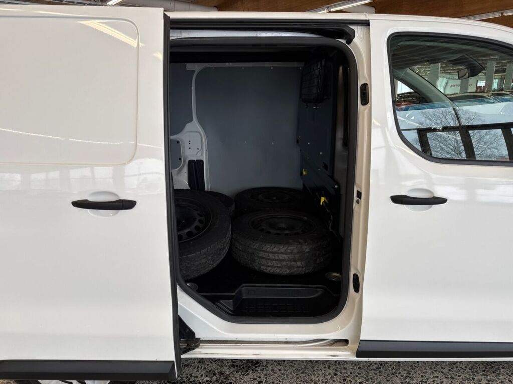 Peugeot Expert 2019 Valkoinen