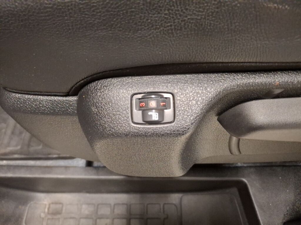 Peugeot Expert 2019 Valkoinen