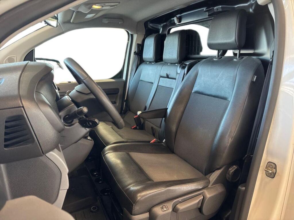 Peugeot Expert 2019 Valkoinen