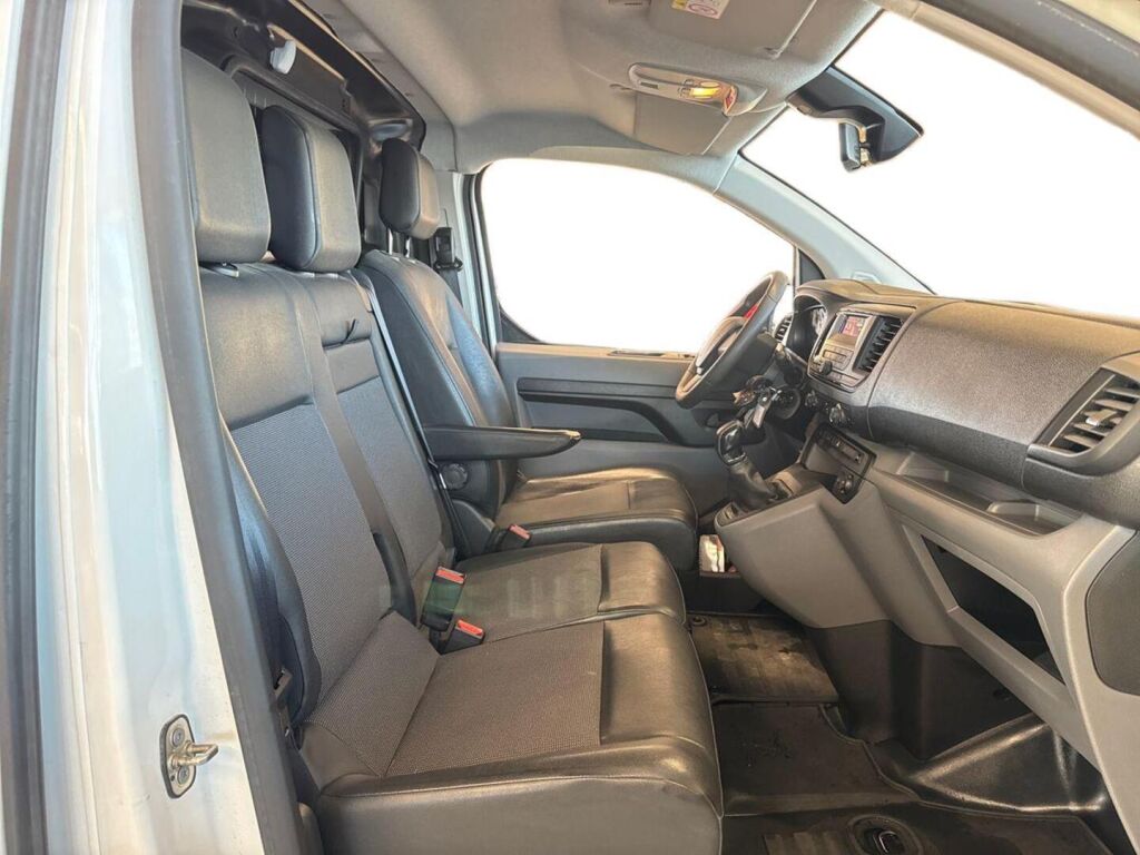 Peugeot Expert 2019 Valkoinen