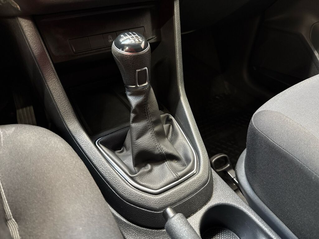 Volkswagen Caddy 2019 Valkoinen