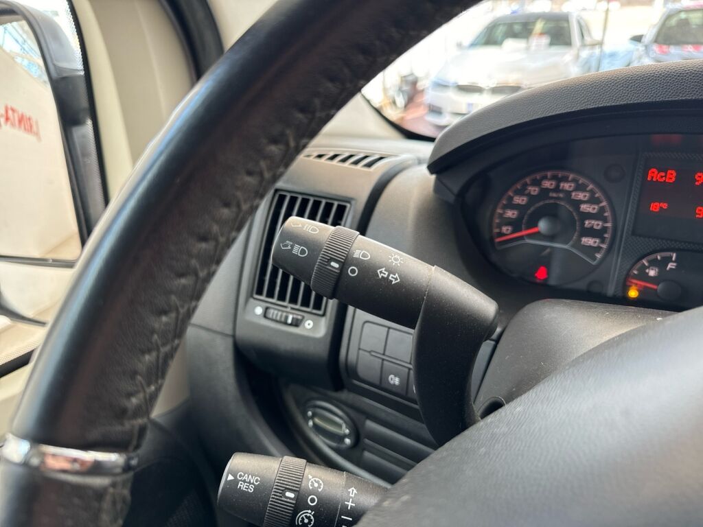 Peugeot Boxer 2019 Harmaa