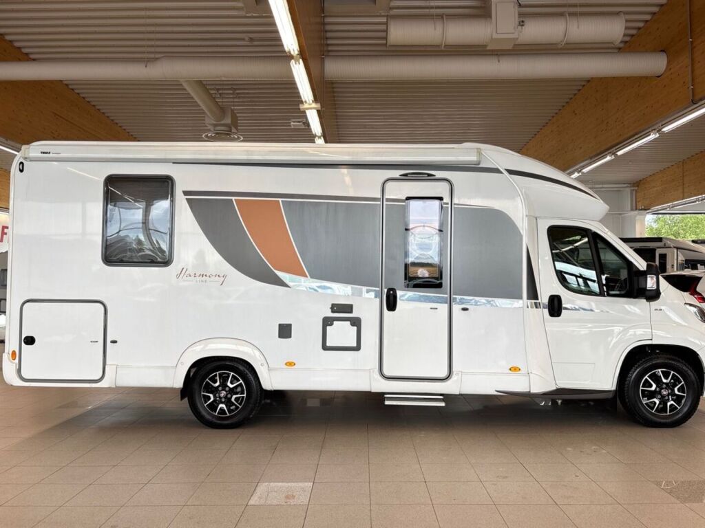 Bürstner Harmonyline T734 2019 Valkoinen
