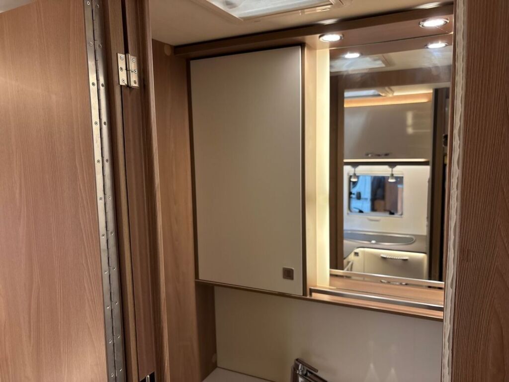 Bürstner Harmonyline T734 2019 Valkoinen