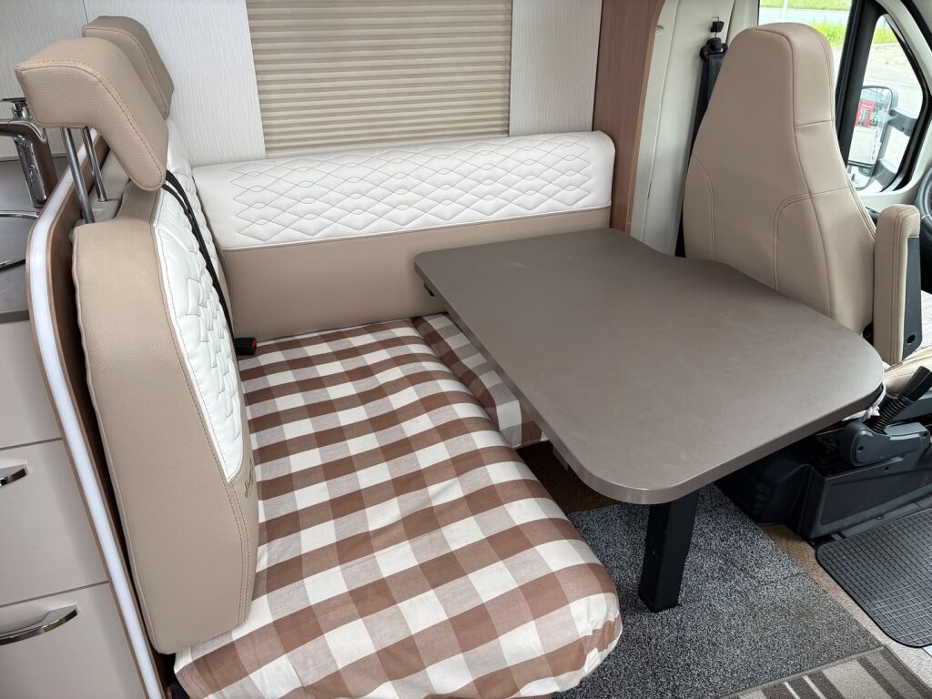 Bürstner Harmonyline T734 2019 Valkoinen