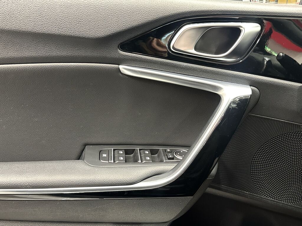 Kia ProCeed 2019 Valkoinen