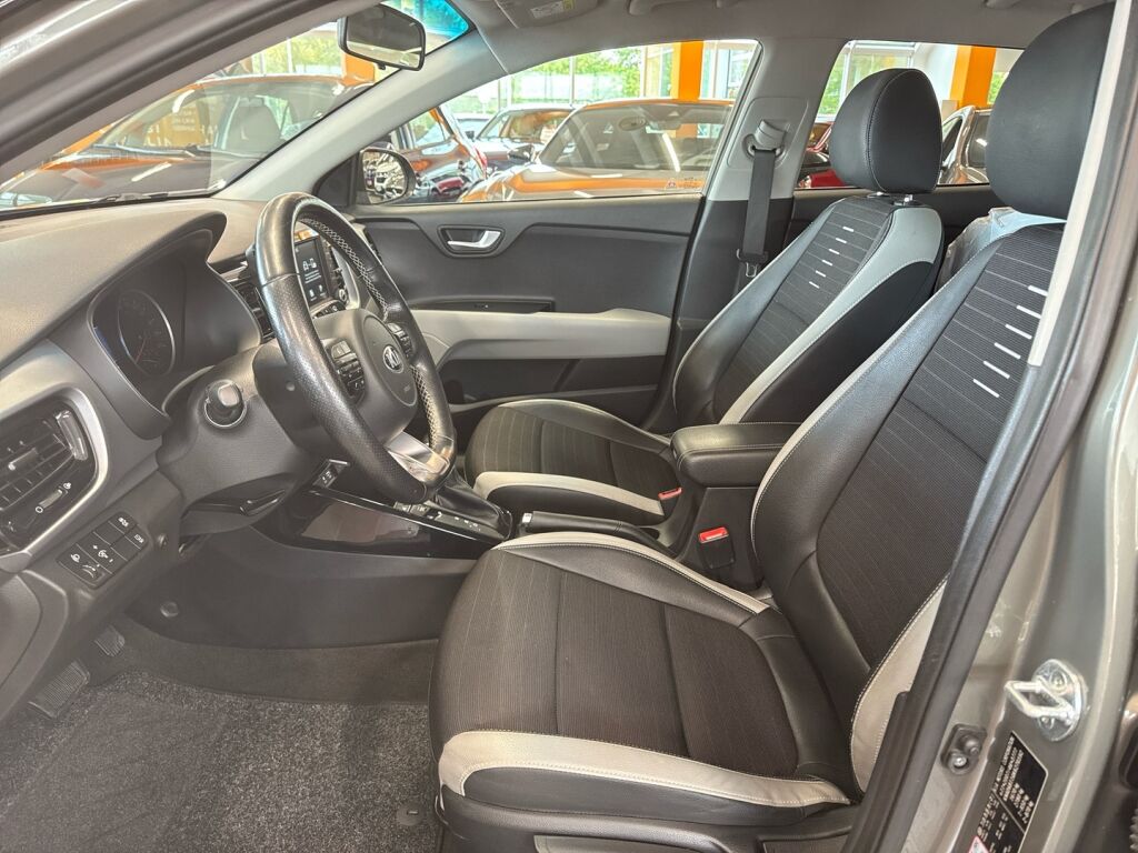 Kia Stonic 2019 Vihreä