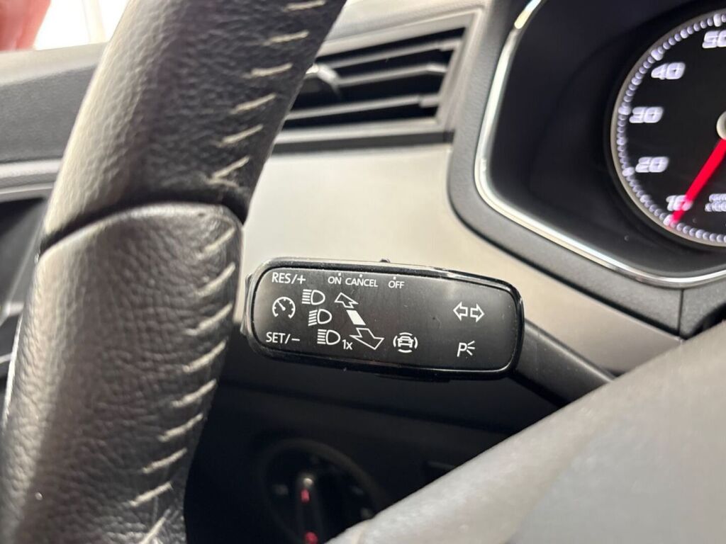 Seat Ibiza 2019 Oranssi