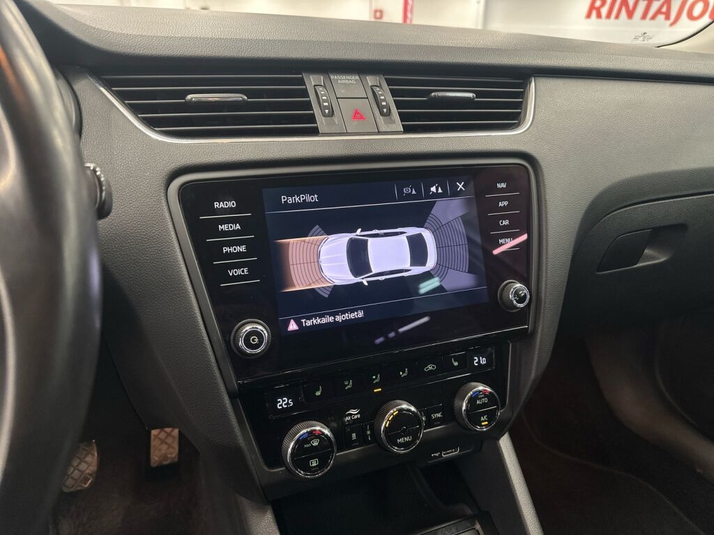 Skoda Octavia 2019 Valkoinen