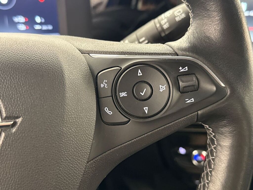 Opel Mokka 2022 Sininen