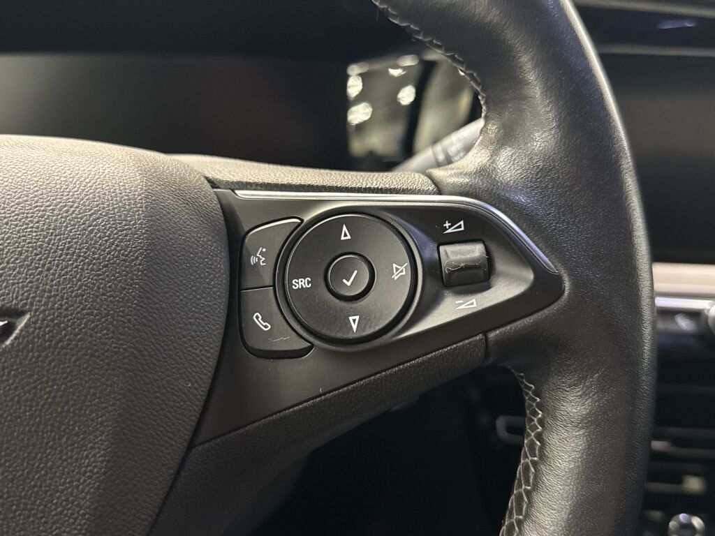 Opel Mokka 2022 Musta