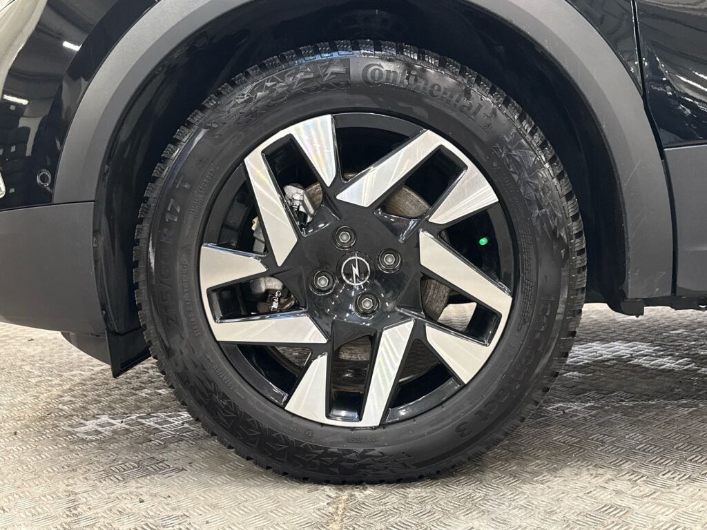 Opel Mokka 2022 Musta