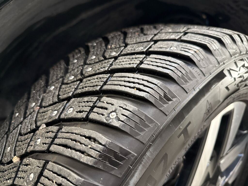 Opel Mokka 2022 Musta