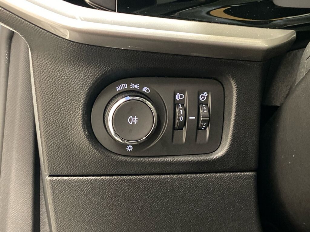 Opel Mokka 2022 Valkoinen