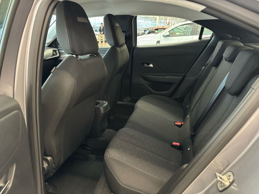 Opel Mokka 2022 Harmaa