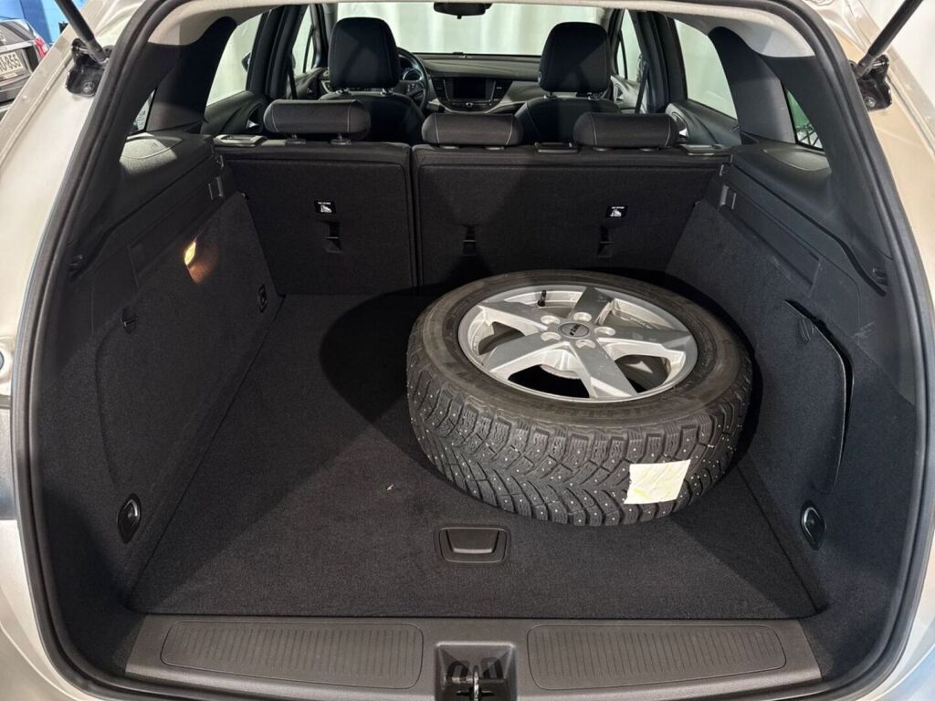 Opel Astra 2022 Hopea