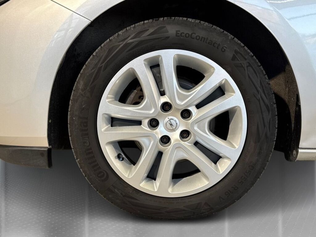 Opel Astra 2022 Hopea