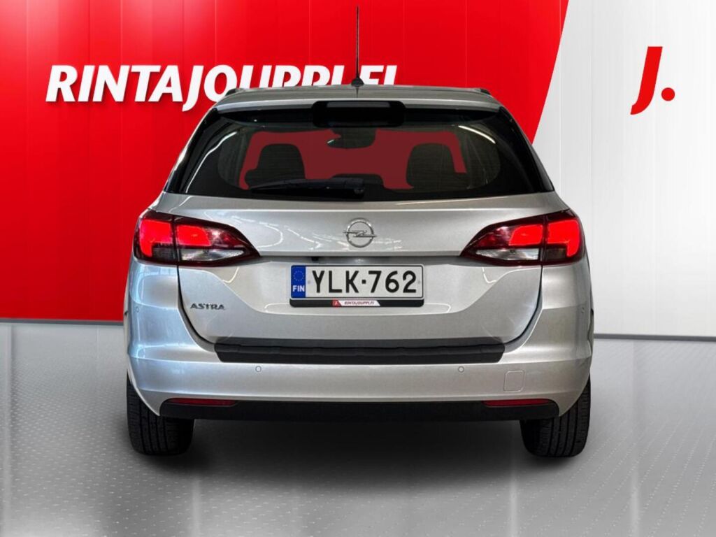 Opel Astra 2022 Hopea