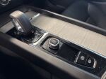 Volvo V60 Cross Country 2022 Musta