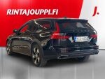 Volvo V60 Cross Country 2022 Musta