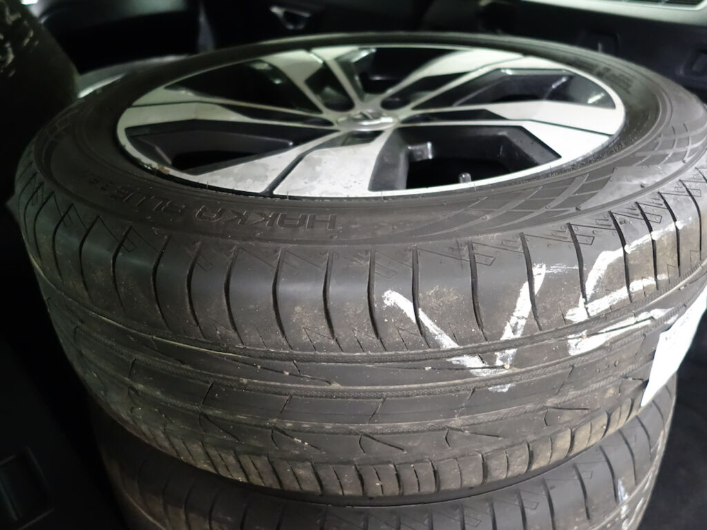 Volvo V60 Cross Country 2022 Musta