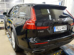 Volvo V60 Cross Country 2022 Musta