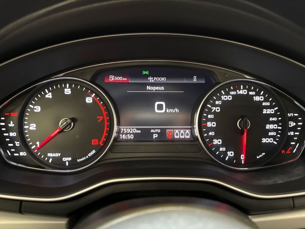 Audi A4 2022 Valkoinen