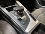 Audi A4 2022 Valkoinen