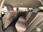 Volkswagen Golf 2022 Harmaa