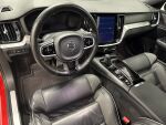Volvo V60 2021 Punainen
