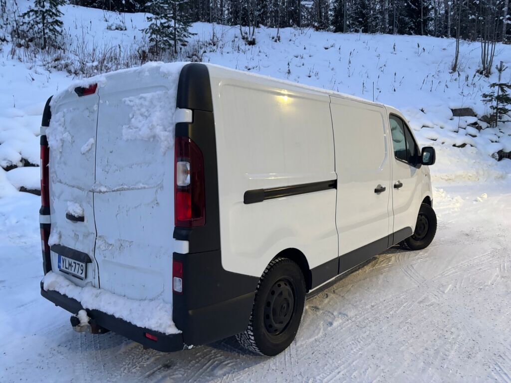 Renault Trafic 2022 Valkoinen