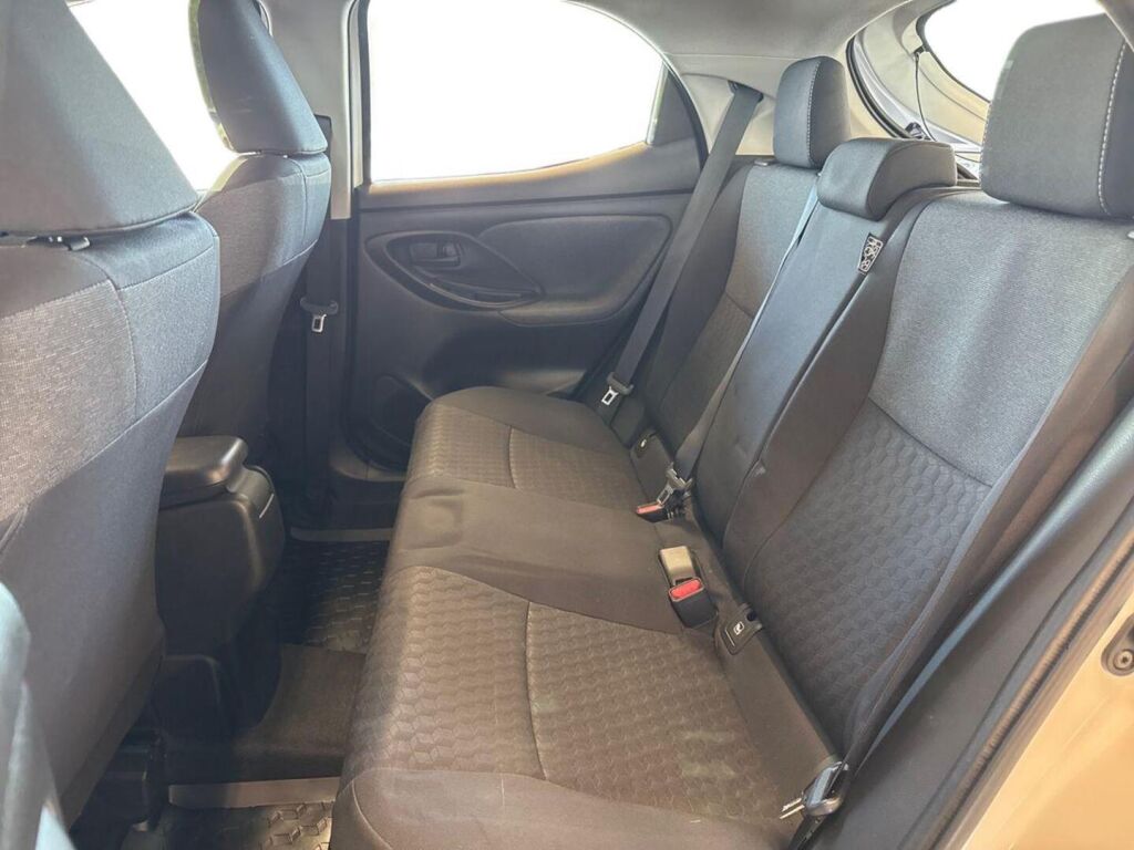 Toyota Yaris 2022 Valkoinen
