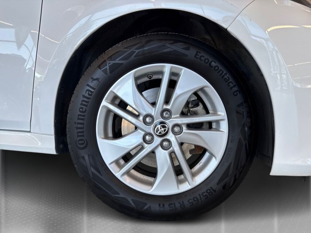 Toyota Yaris 2022 Valkoinen